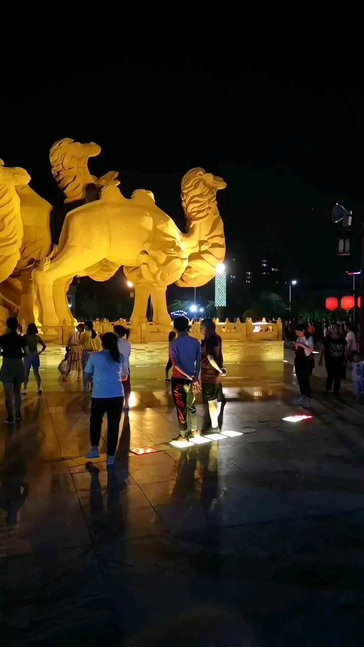 晋中骆驼广场