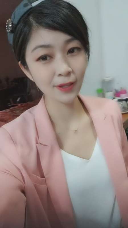 抗癌路上的苦只有自己知道我生病后不在买衣服穿了感谢姑姐给我买了这