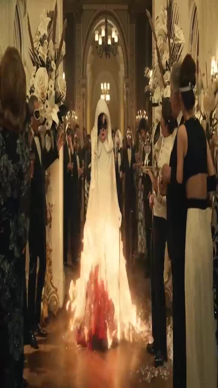 姐就是女王自信放光芒自信即巅峰黑白魔女库伊拉歌曲雾里