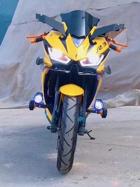 改装r3皮卡丘和黑武士摩托车 机车 国产r3-全民小视频