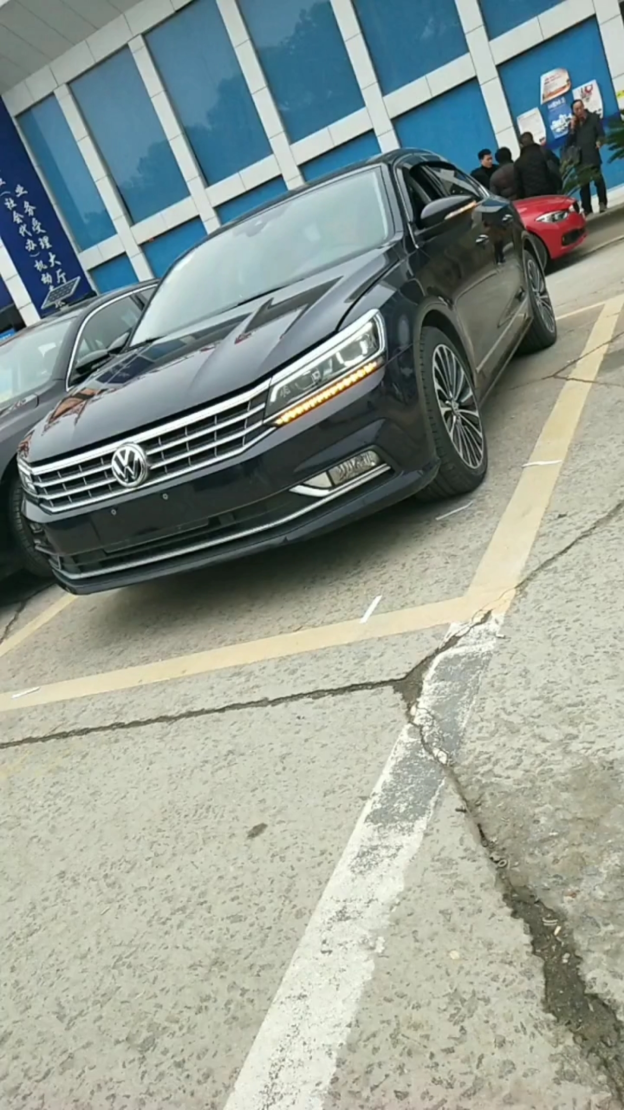 无论是迈腾还是捷达,我看到了都会说一句:破大众,但带字母的大众我属