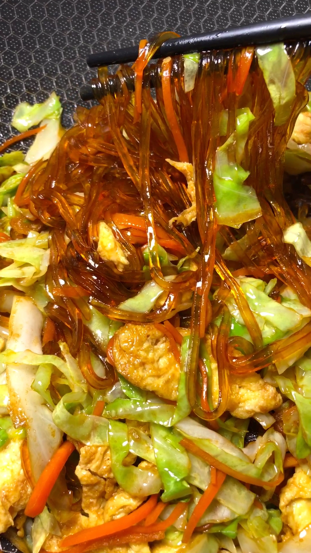 双姐美食#包菜炒翅丝