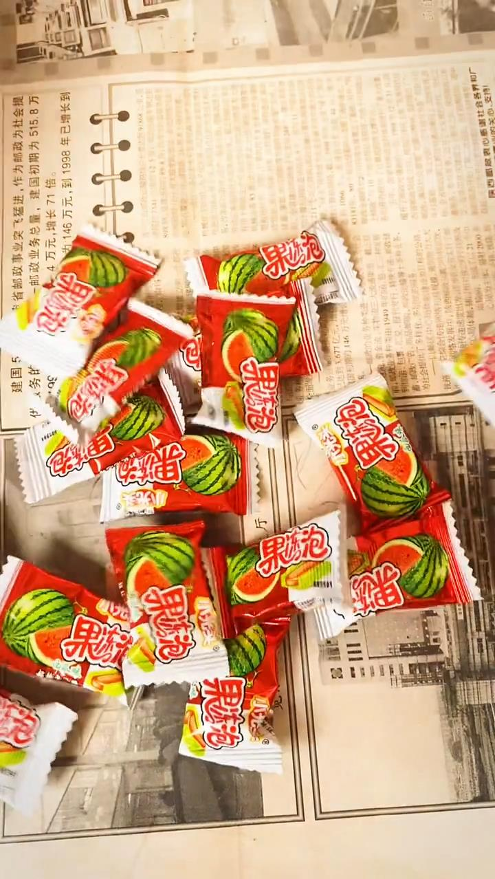童年回忆#小时候的这个泡泡糖,你先吃果冻还是先吃糖?