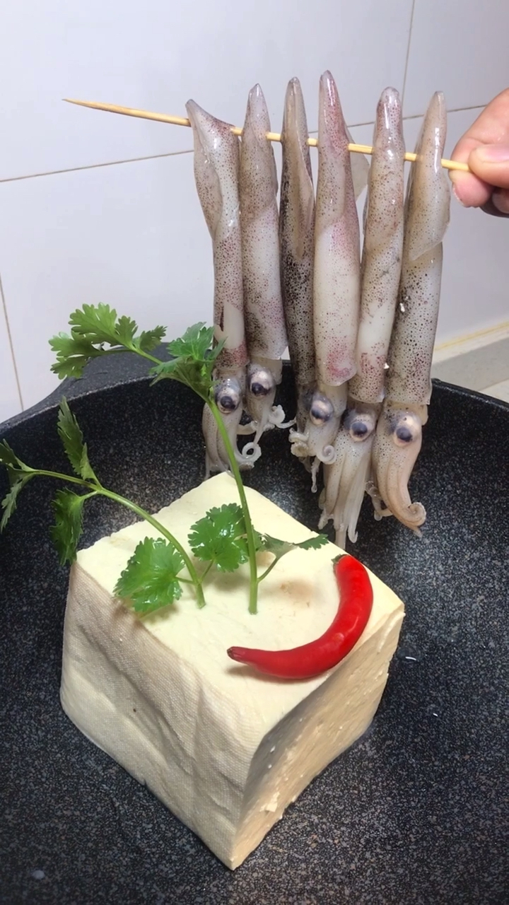 食神大pk#笔管鱼炖豆腐教程