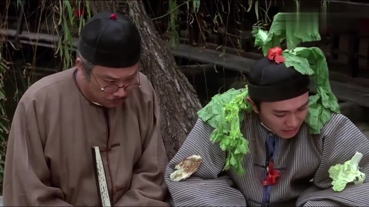 九品芝麻官:包龙星抱怨,既没贪着钱,还弄得大街上人人喊打