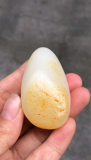 和田玉老坑料【弥勒佛】重43.4g 尺寸52*29*20mm