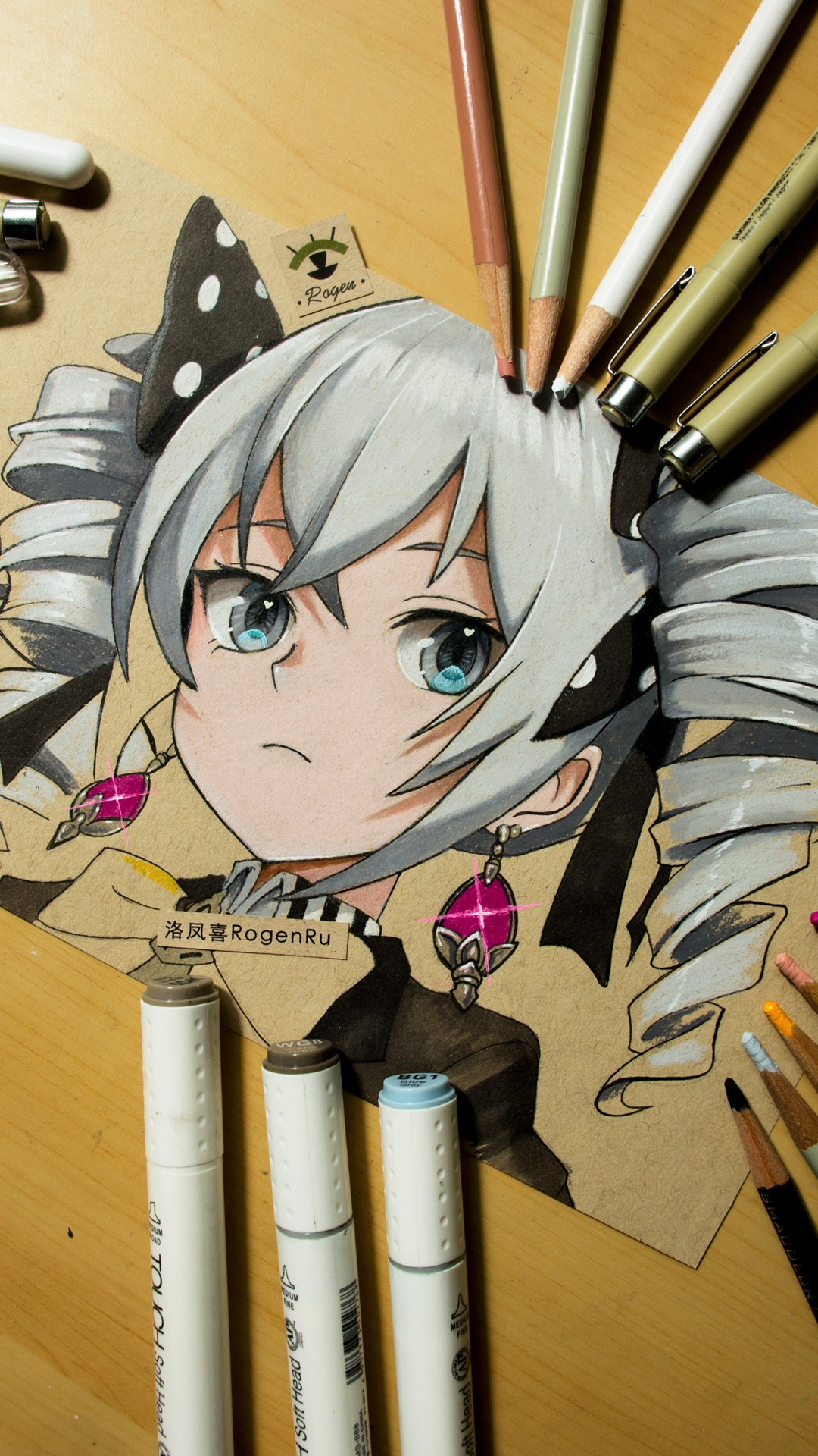 岁末有奖打卡#油性彩铅手绘"布洛妮娅"完成了.