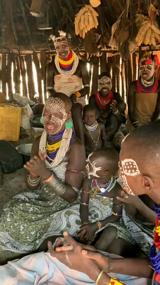 野人族欢迎仪式