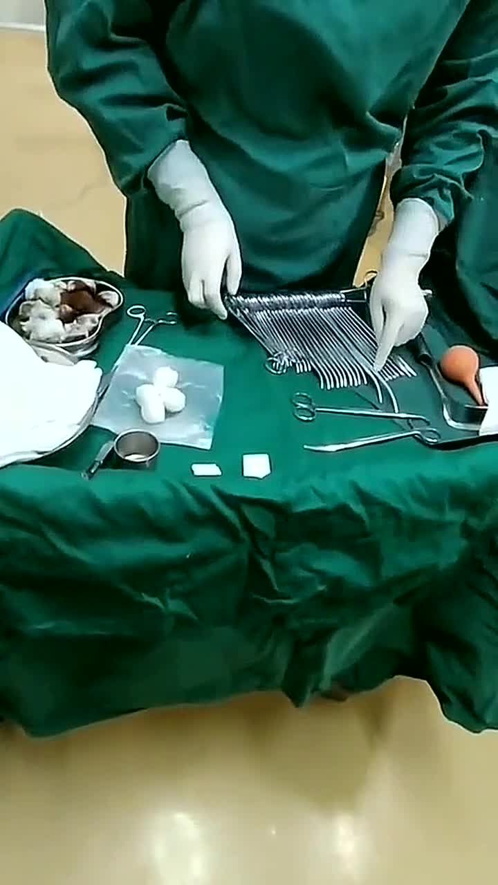 剖腹产手术用的全部器械都在这了