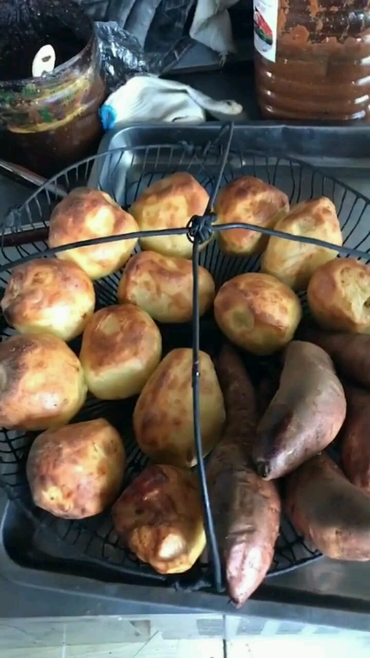 烤土豆烤地瓜