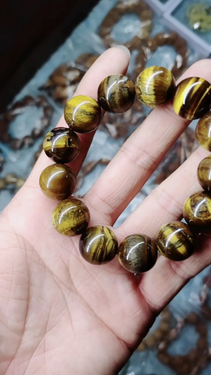 虎眼石手串
