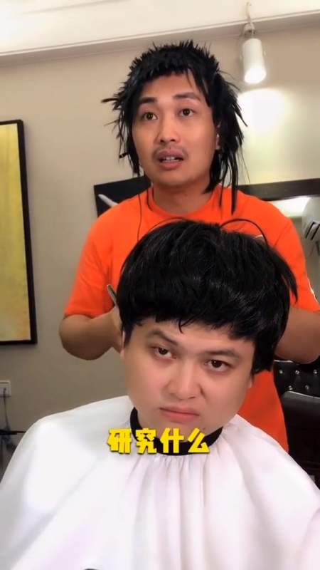 搞笑段子剧#当托尼与顾客尬聊