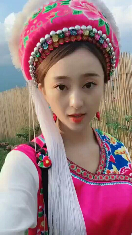 大理金花姑娘