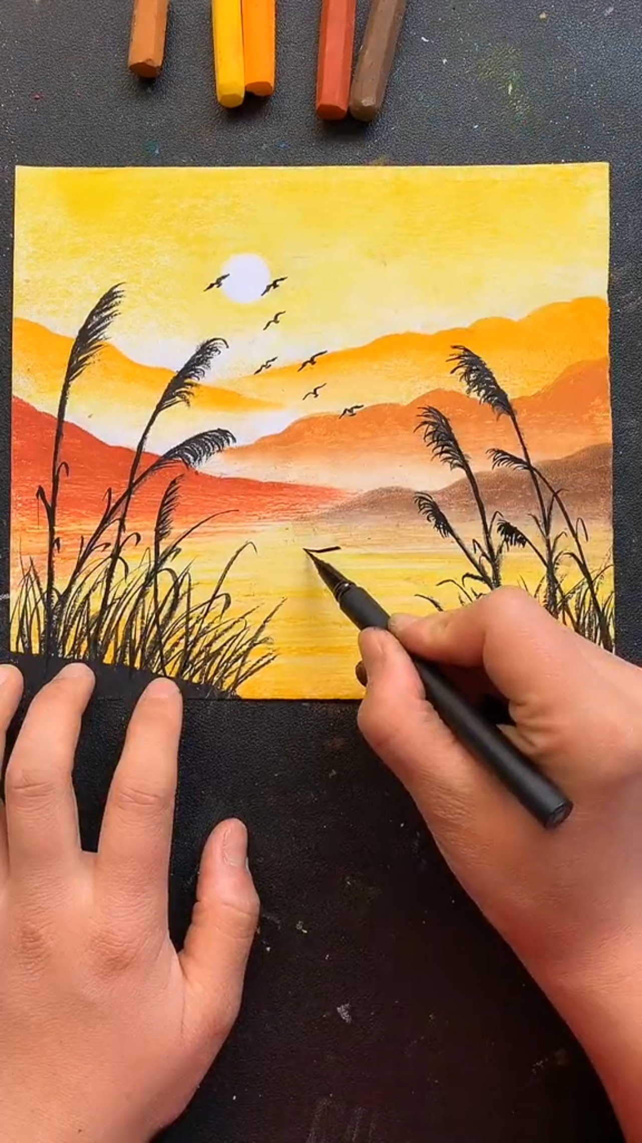 风景画#普通的油画棒竟然画出这么美的日落,太赞了!