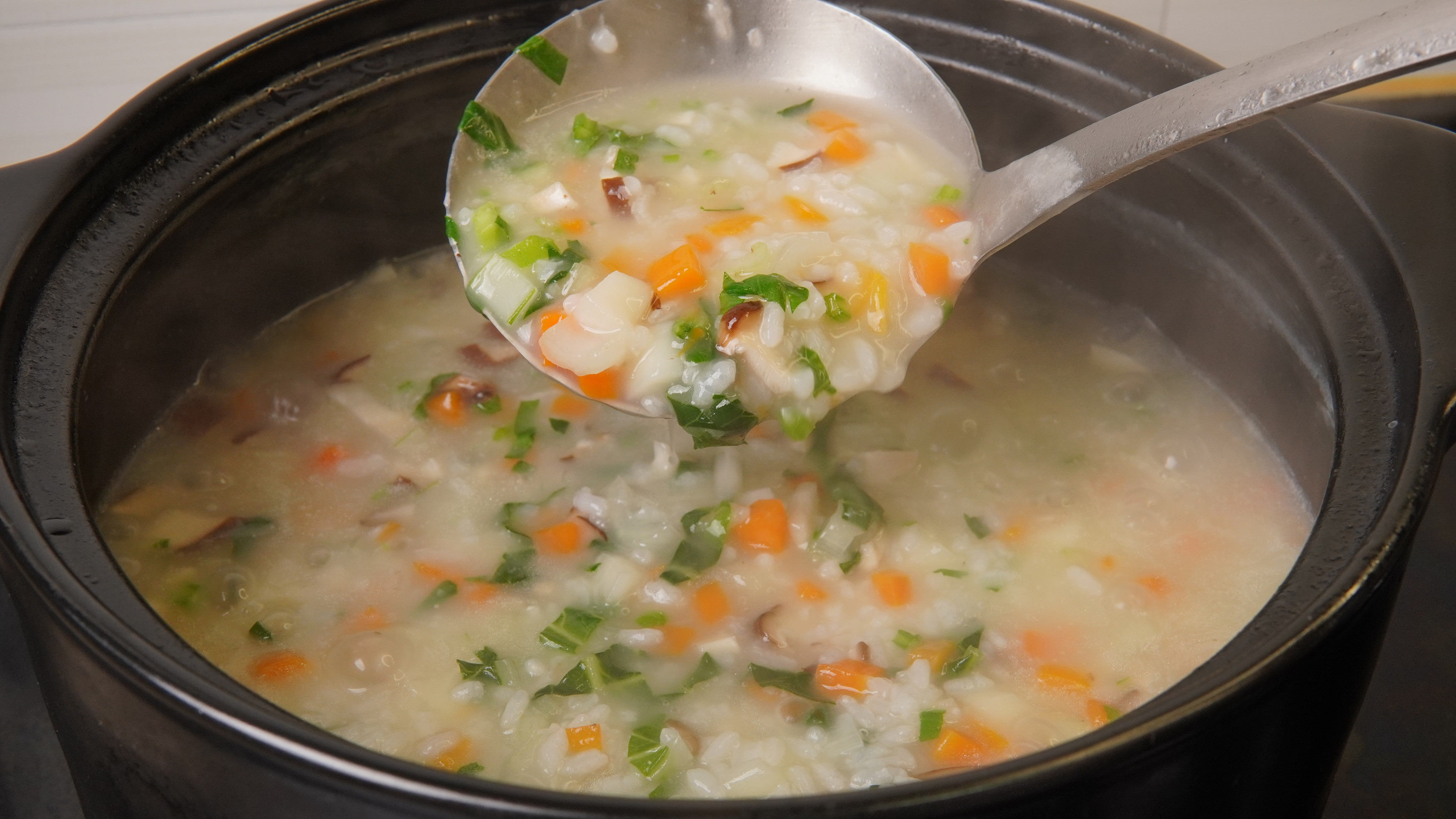 试试这道砂锅杂什蔬菜粥,营养美味又简单-度小视