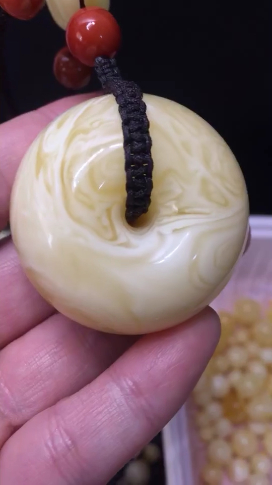 收藏品 原矿天然拉丝白花妖孽蜜蜡大平安扣