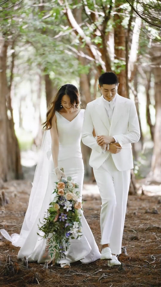 婚纱照幕后#阿冼:我的身体不在,但灵魂却无处不在-度小视