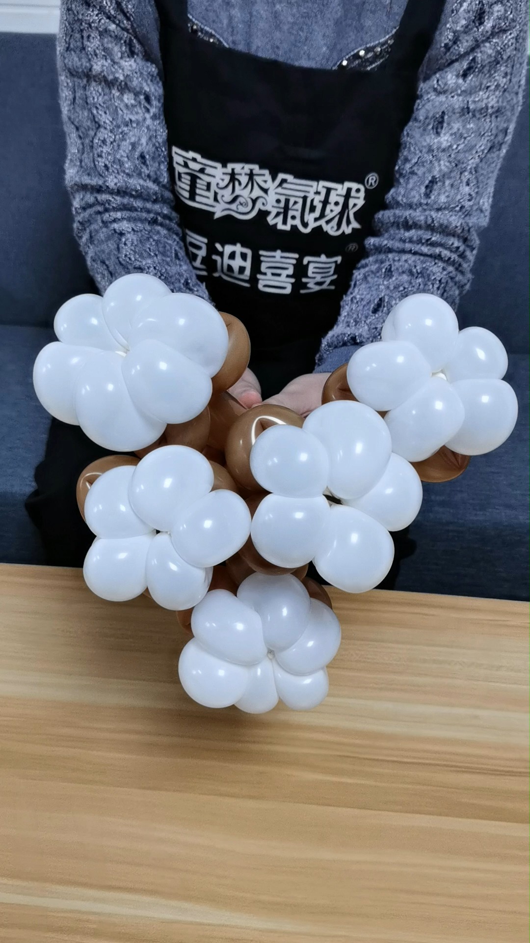 新疆棉花我支持新疆棉花2分钟教你学会棉花气球造型童梦气球培训