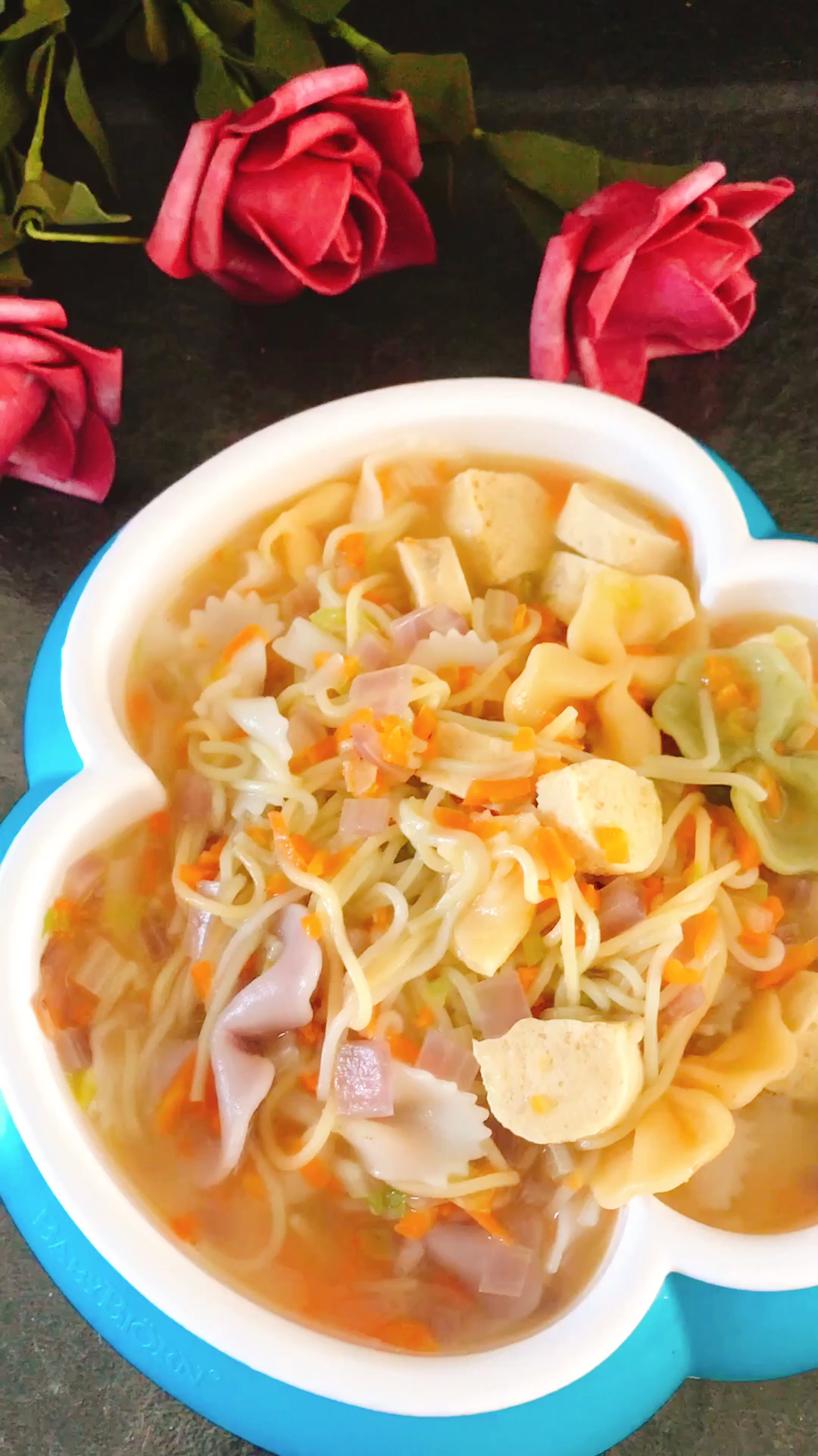 五彩烩面,哇,简单的不得了,营养密度超级高,补钙补维生素就这样吃起来