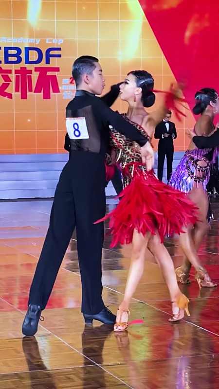 2021-05-13260拉丁舞精选3.34万粉丝  关注物竞天择,适者生存!104.