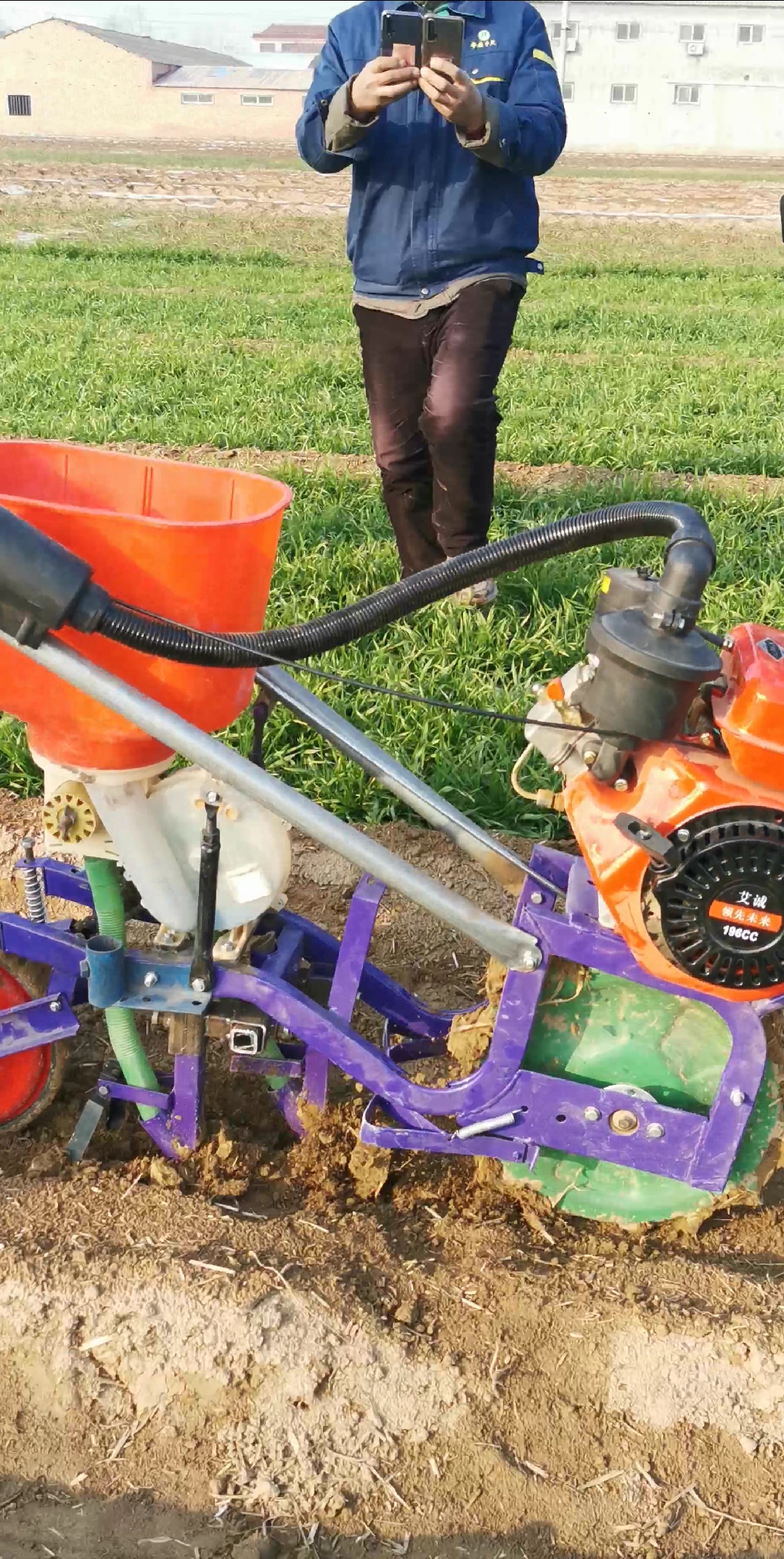 玉米精播机#玉米精播机,可种肥同播,株距可调.