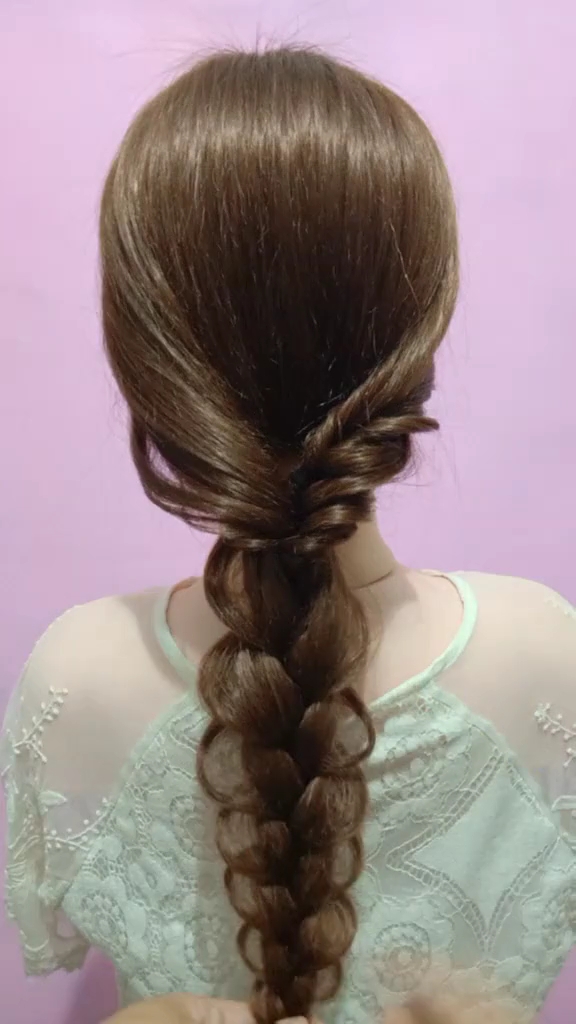 给闺蜜设计了这款发型,到哪里回头率都百分百