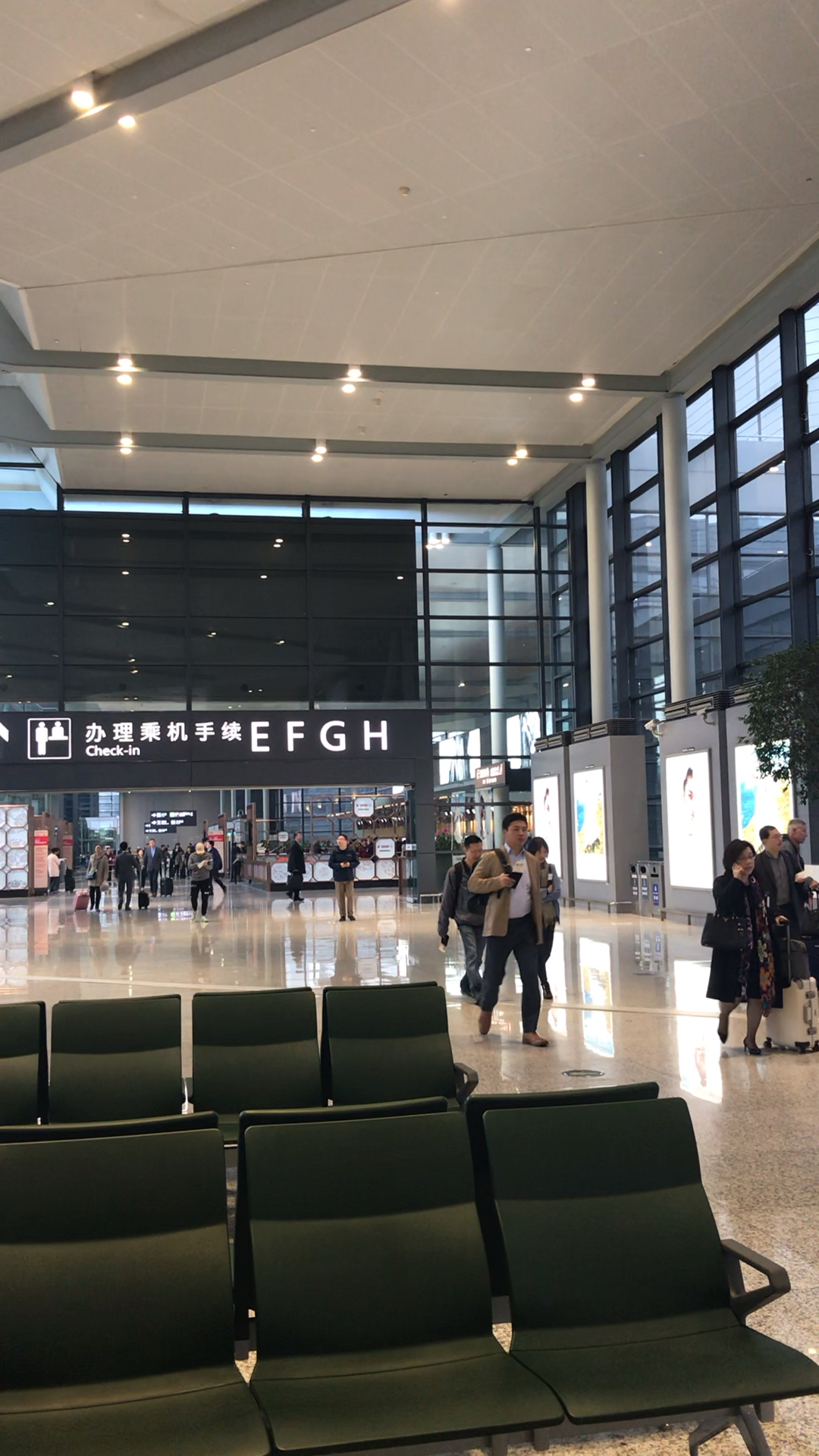 上海虹桥机场大厅