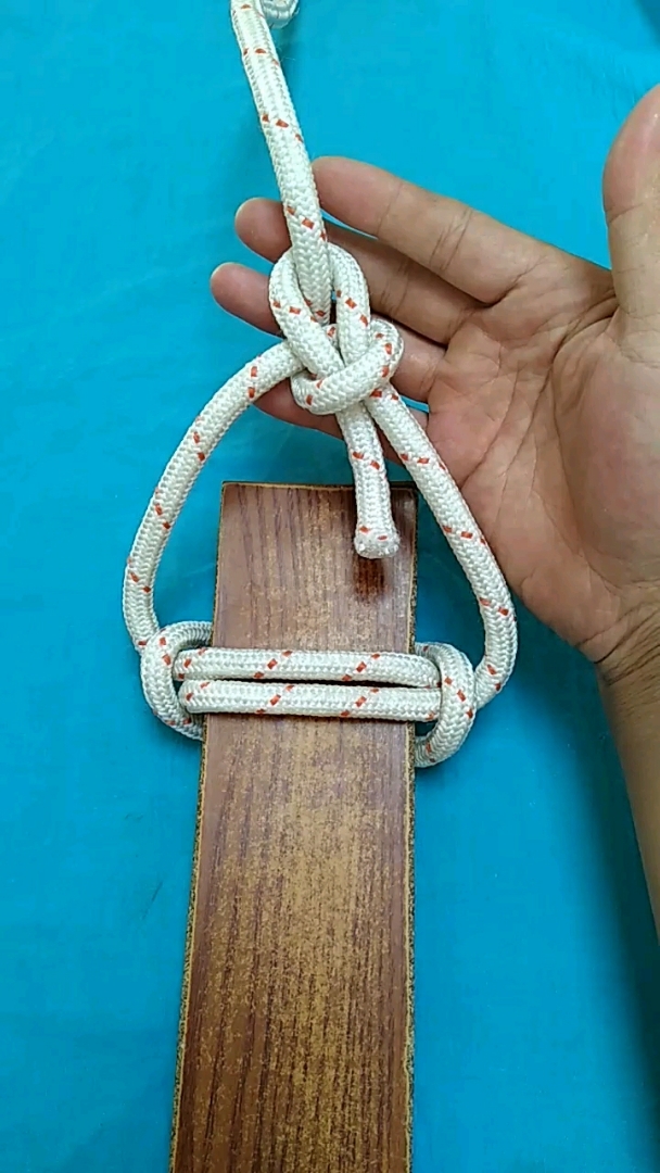 在我们的童年对于绳结只有这个秋千结印象深刻!