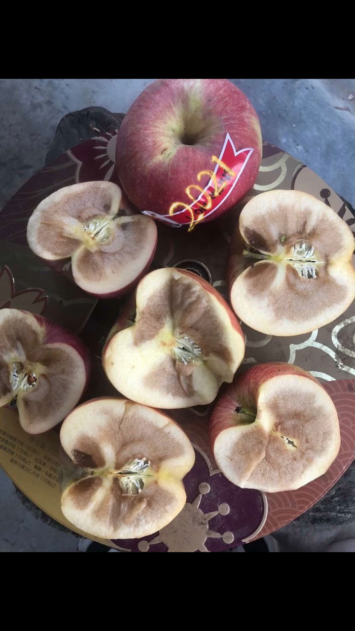 搞笑视频#白雪公主后妈的毒苹果