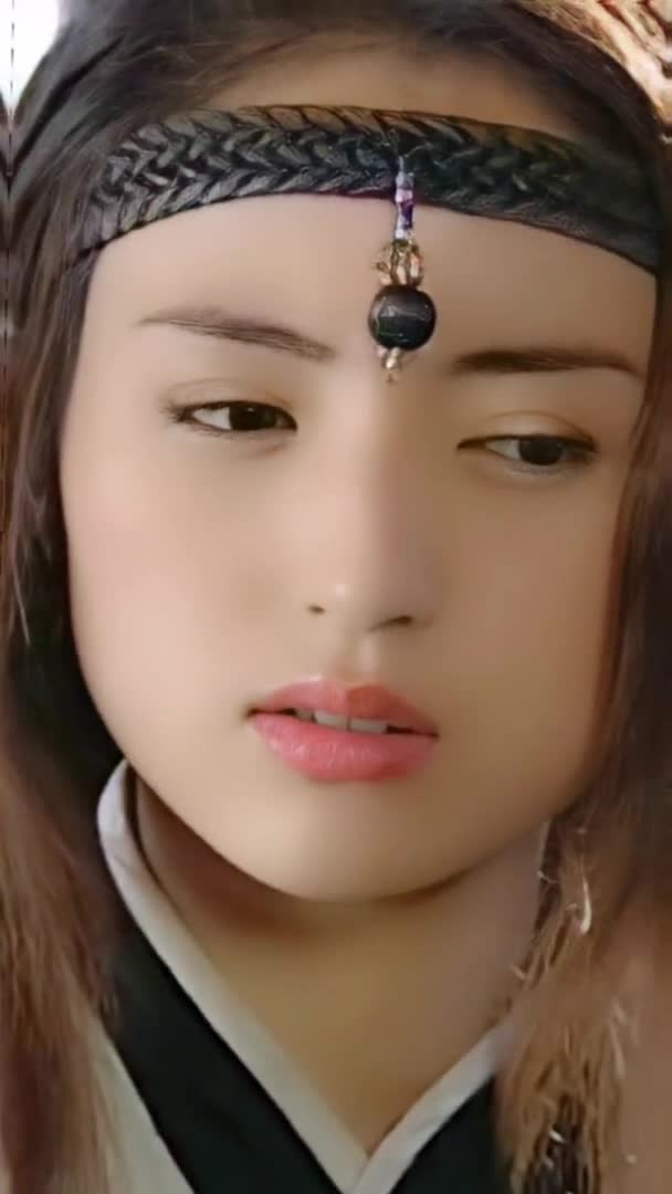 如果没有龙魂刀凤血剑,上官燕定会选择欧阳明日吧