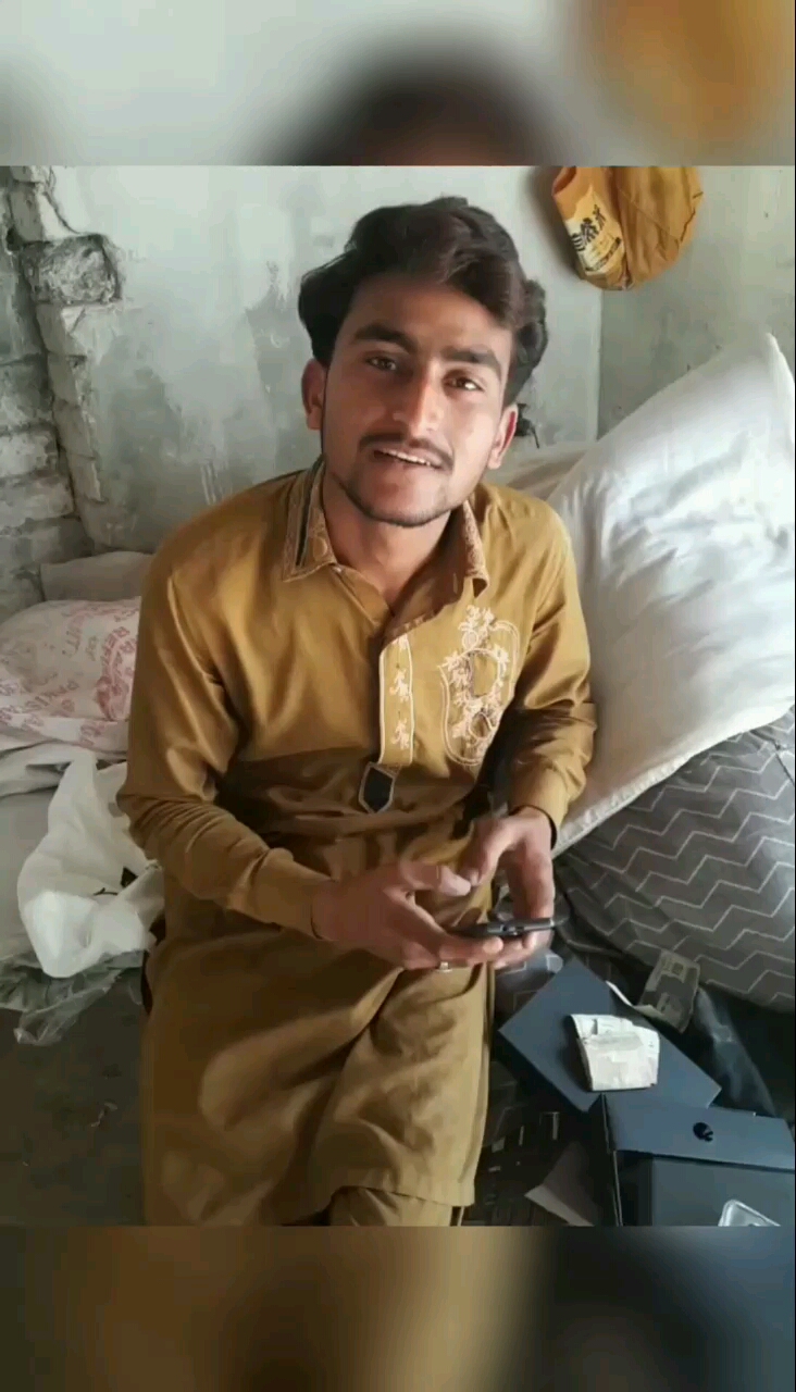 巴基斯坦男生图片