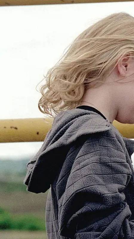 电影解说#退役特种兵受聘做小萝莉的保镖,萝莉被人绑架,一怒之下大开