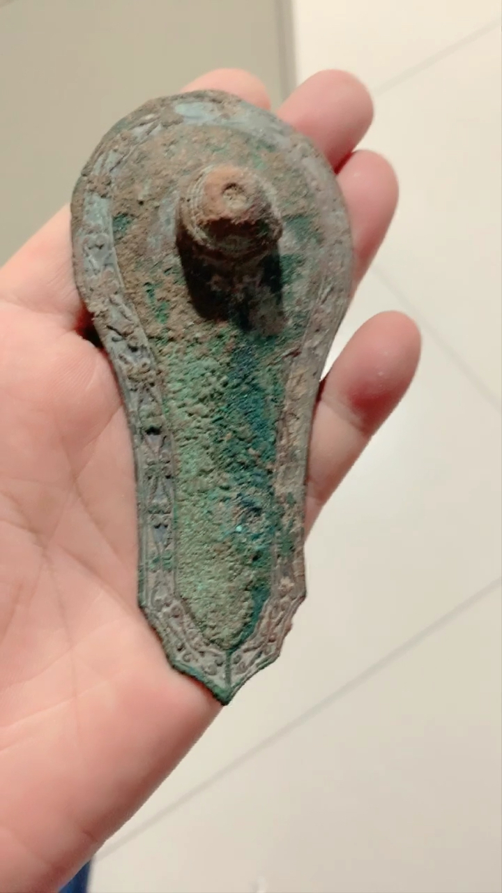 战国青铜当卢,精工带花,难得一见的珍品