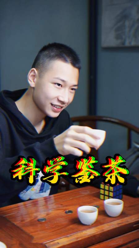 科学实验#在硬币上极限滴水?原来水也有区别?