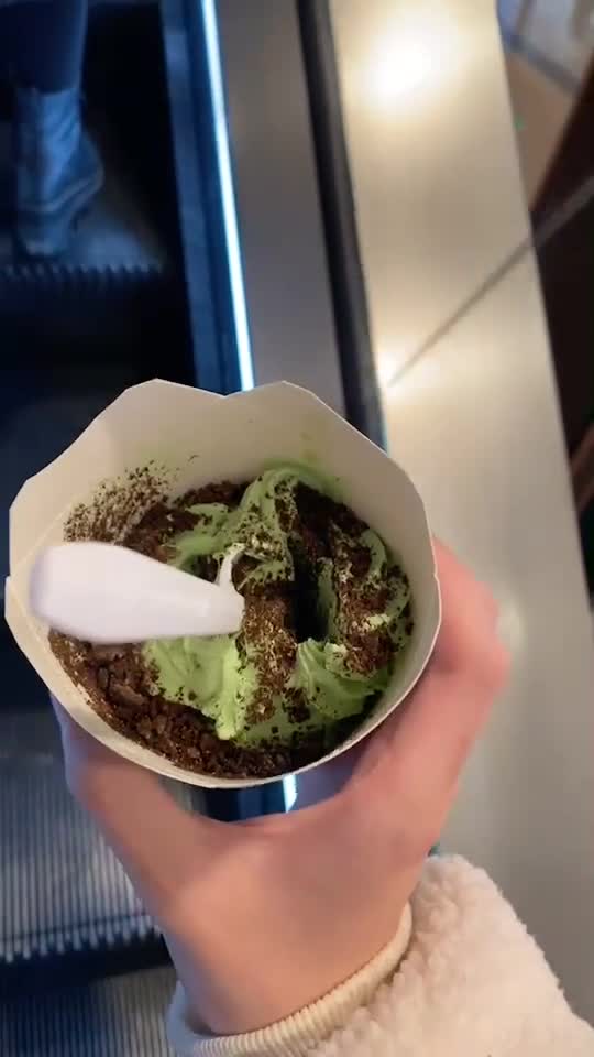 我要上热门#麦当劳的麦旋风因为勺子停产了以后旋不起来了