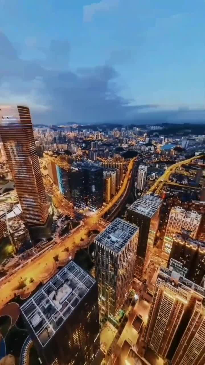 航拍贵州贵阳全景,新兴城市建筑领导之一,俯瞰全景豪华让我震撼