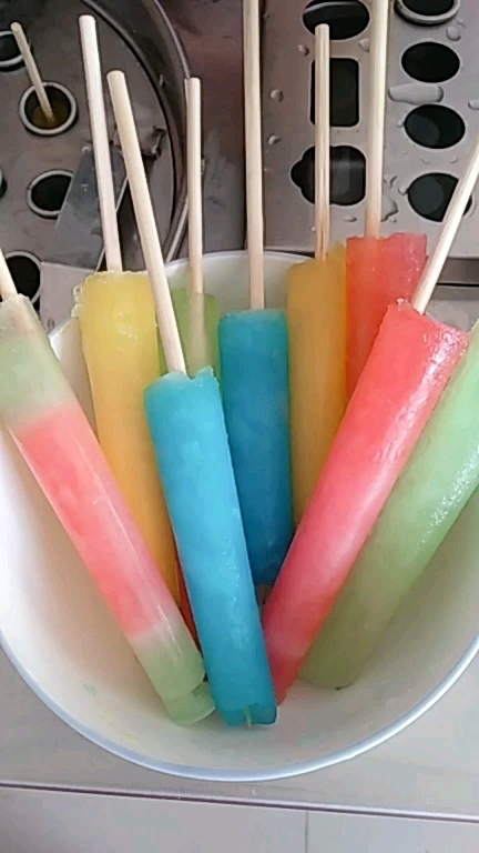 摇一摇手工冰棍,想吃不?