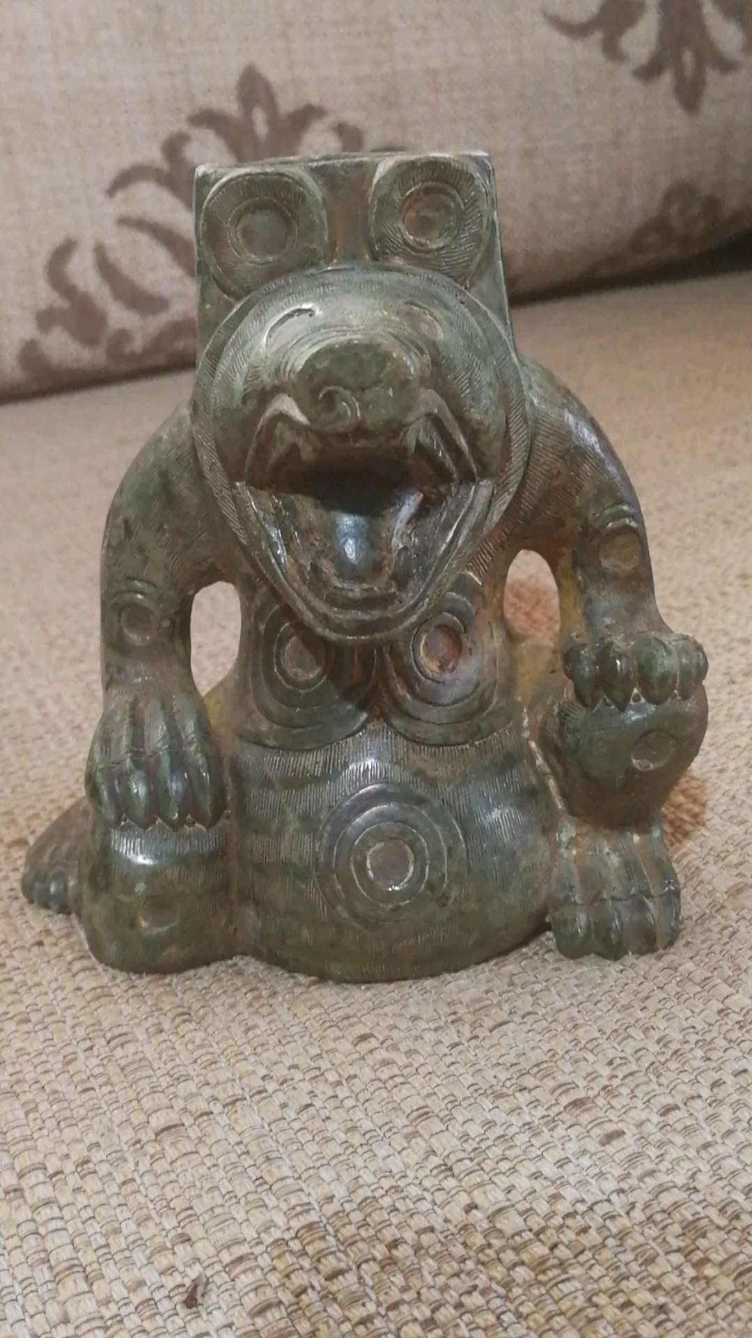 好物推荐#汉代青铜熊鉴赏!古玩鉴定#收藏#国宝-度小视