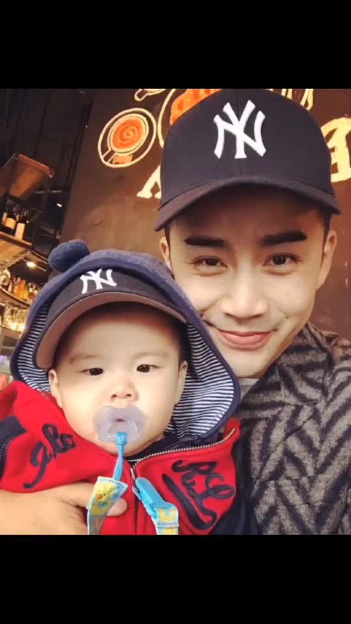 明星娱乐#33岁至上励合李茂,儿子暖暖已经3岁了,一家三口好幸福