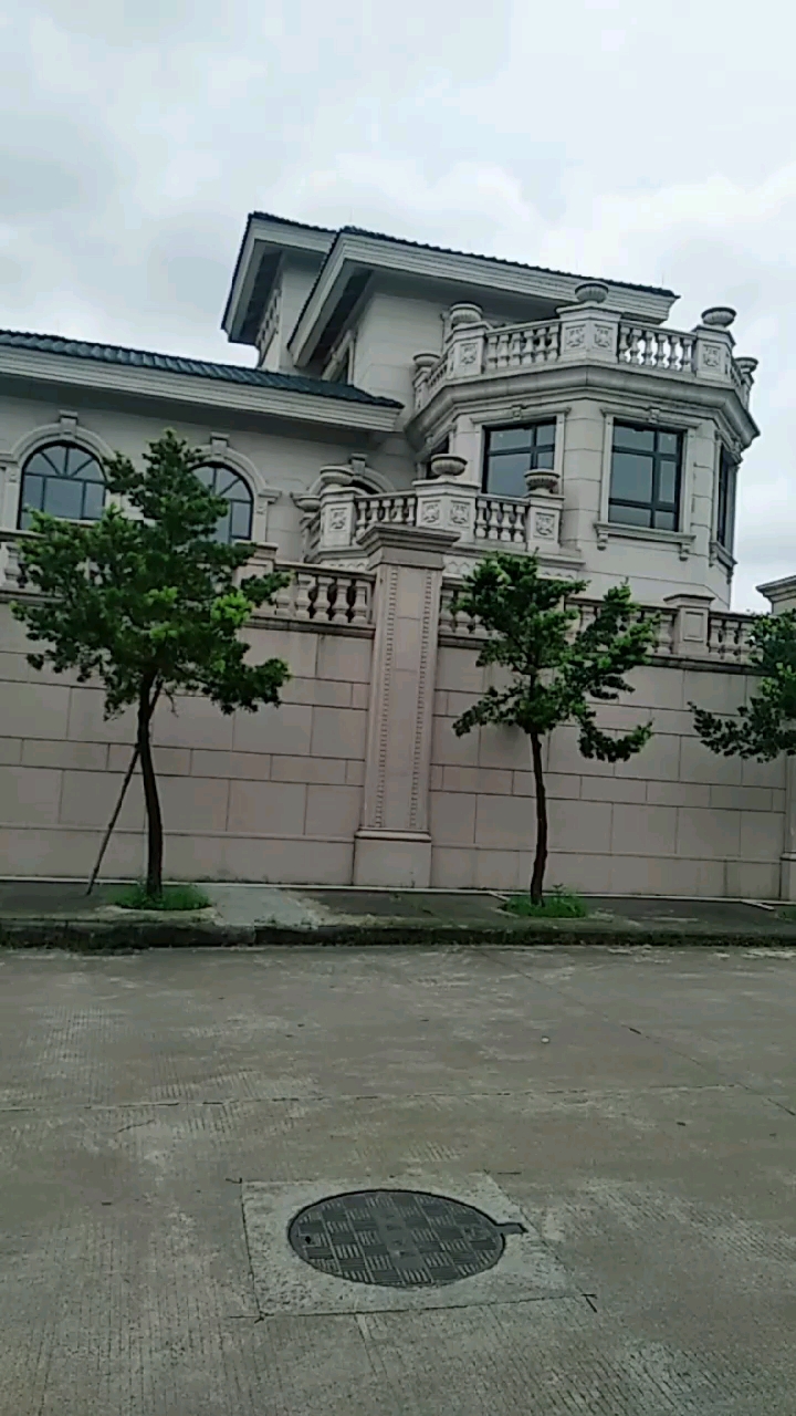 有钱人的房子真不一样.没钱人看一下都舒服.