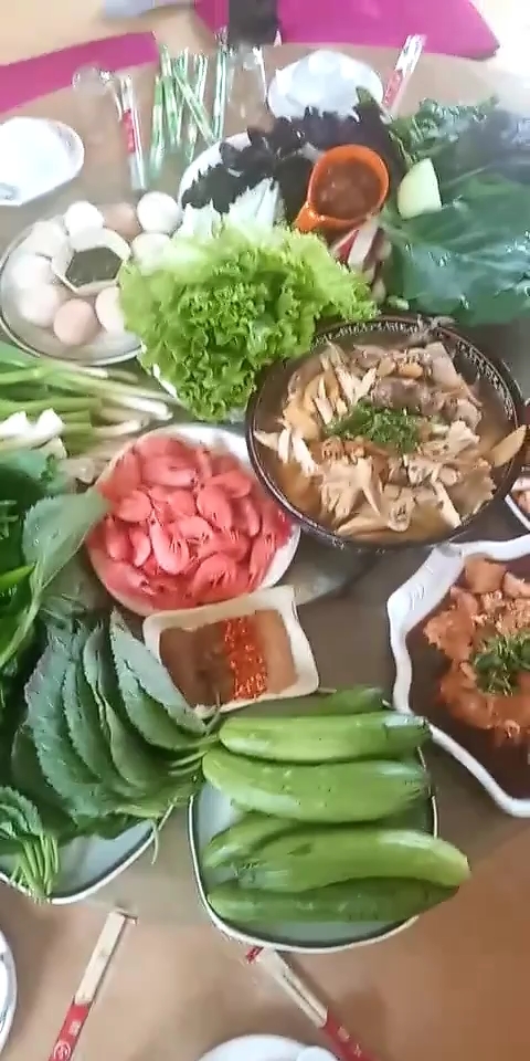 为老爸点赞#朝鲜族饭店菜吃的好吃开心!