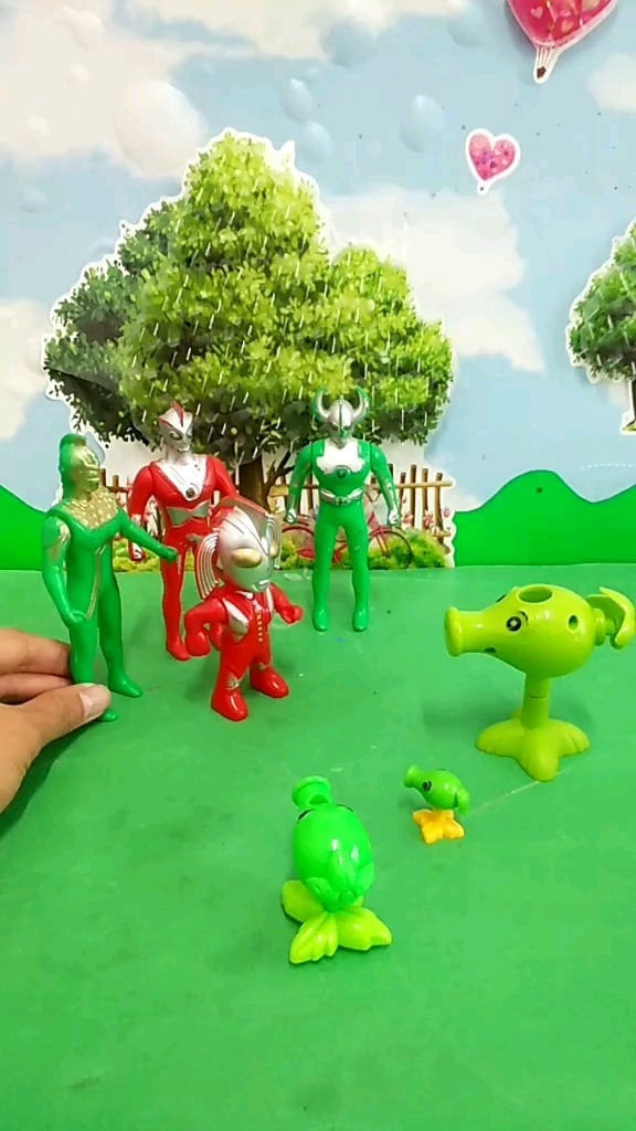 植物和奥特曼吵起来了