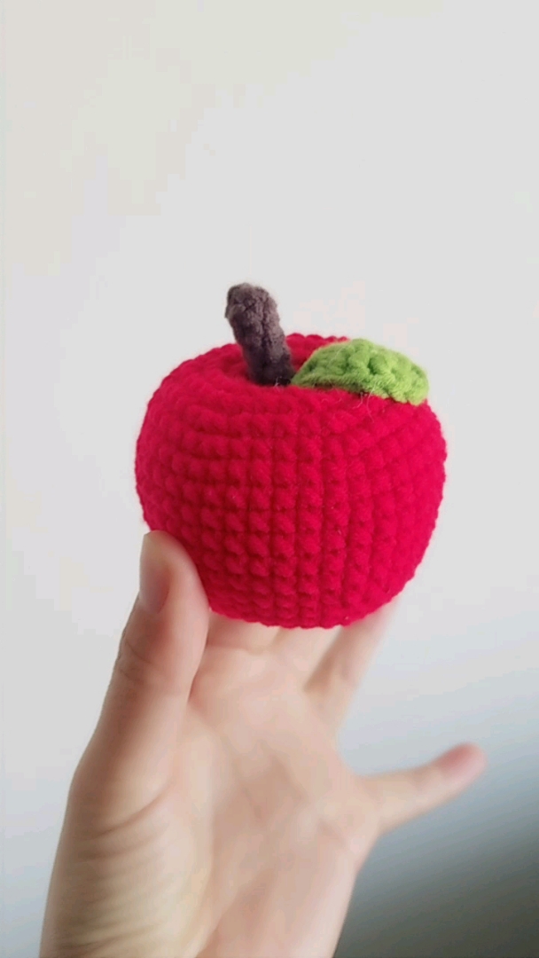 2019,立个新年flag#手工钩织的大苹果,希望新年一直平平安安