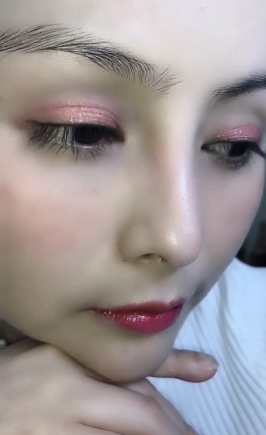 有爱才有年#40岁老阿姨又晒睫毛了,不是假发哈,都是自己养出来的