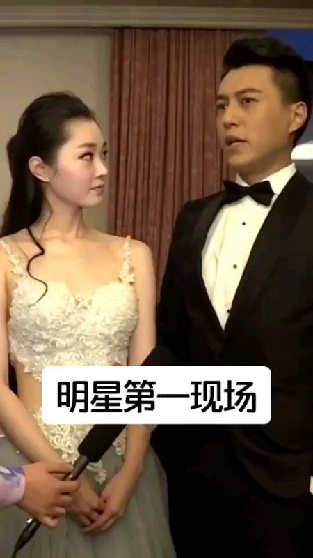 老干部靳东看到胡歌媳妇眼睛都直了,不得不说宋轶初看