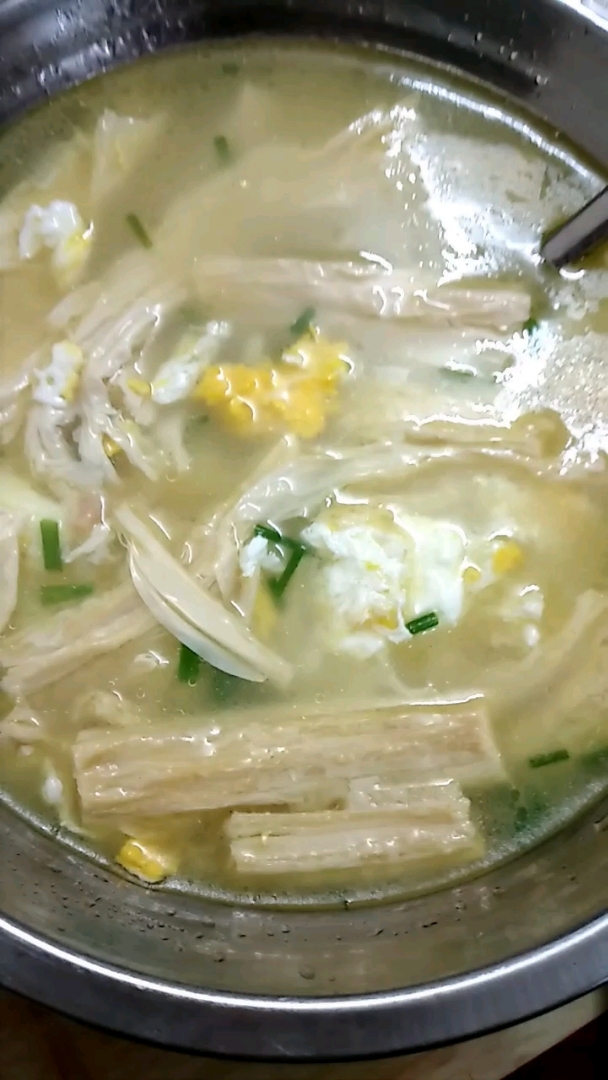 腐竹蛋花汤 鲜美可口