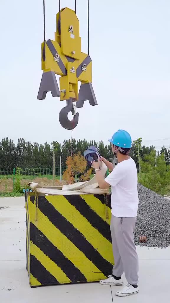 对于开塔吊多年的老师傅信号工真的要不要都行吗