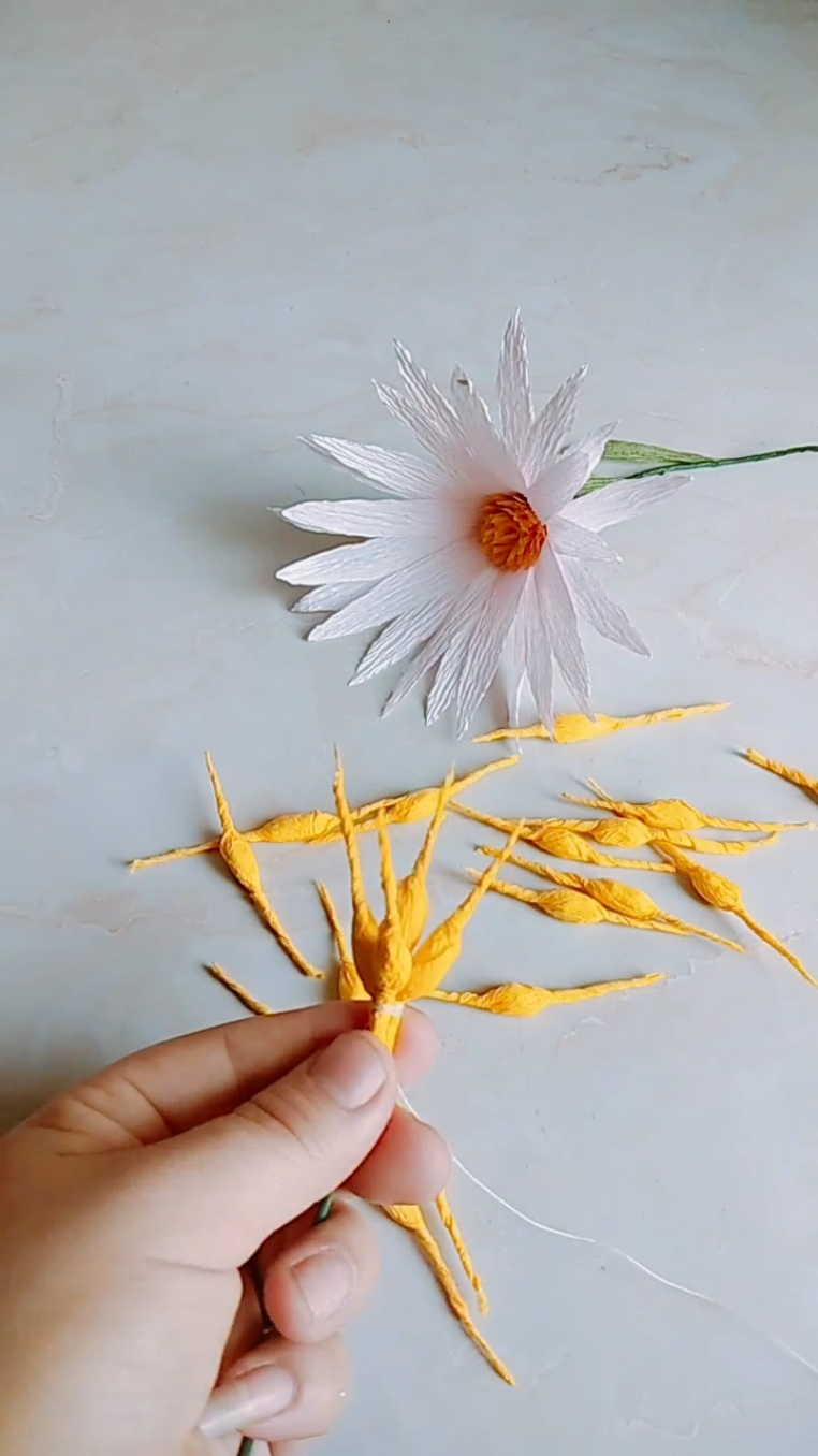 手工制作#用皱纹纸教你做麦穗-度小视