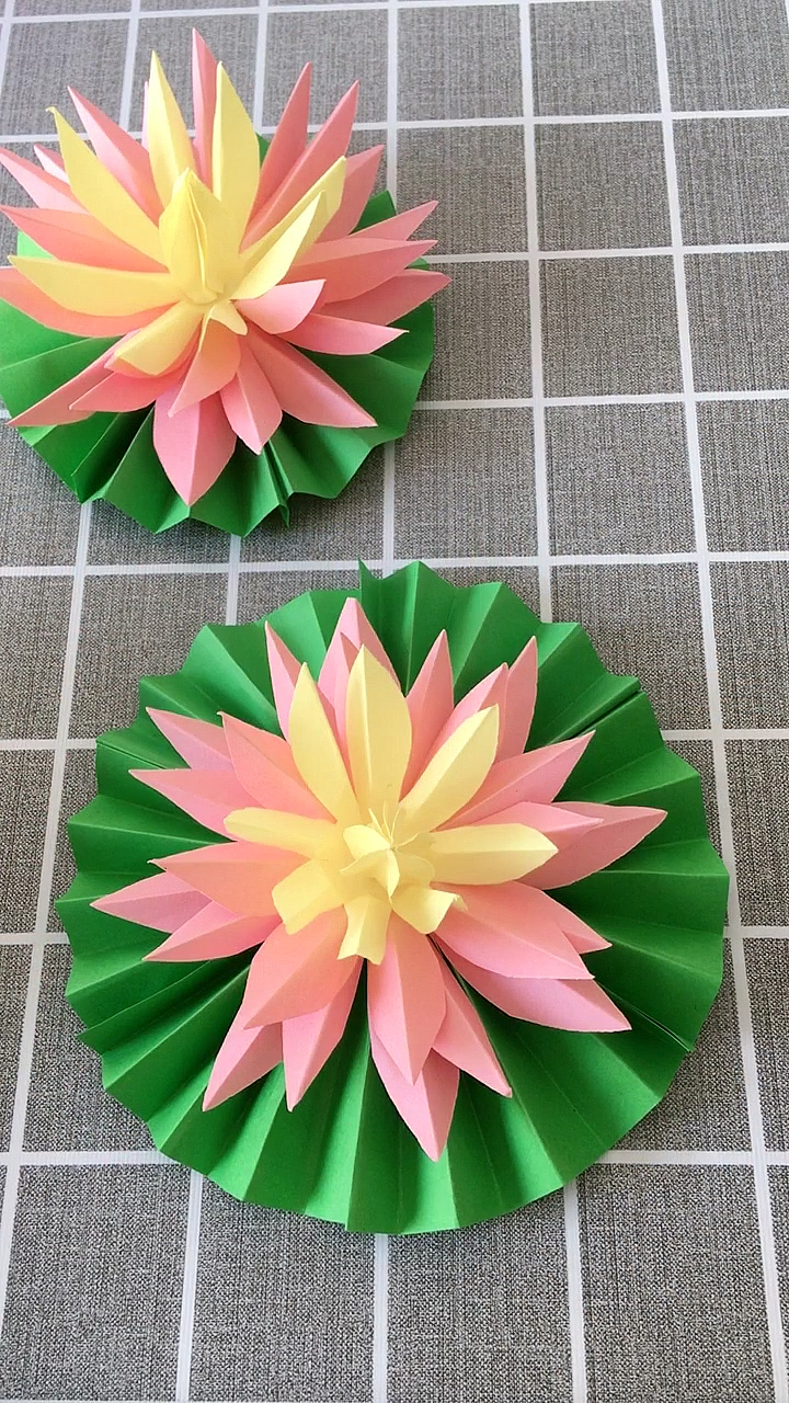手工折纸,立体荷花