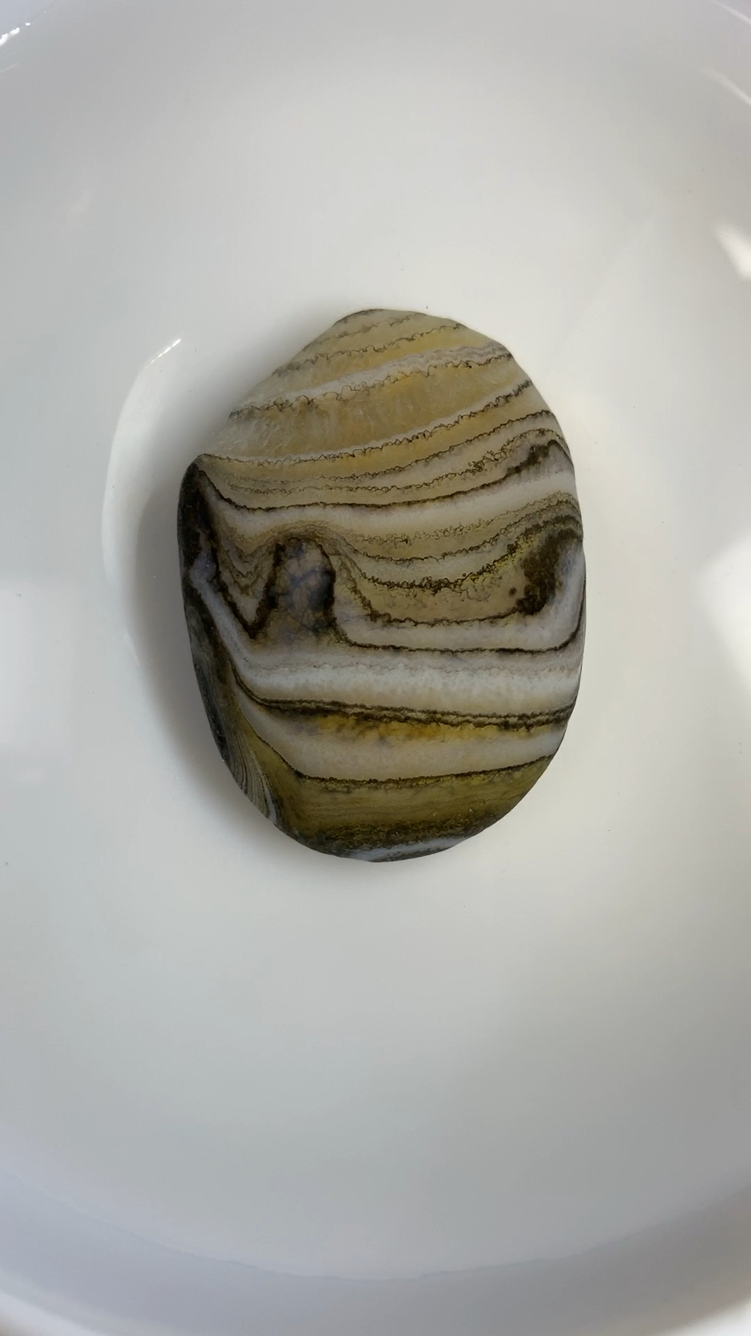 雨花石,黑矿黑色的丝纹